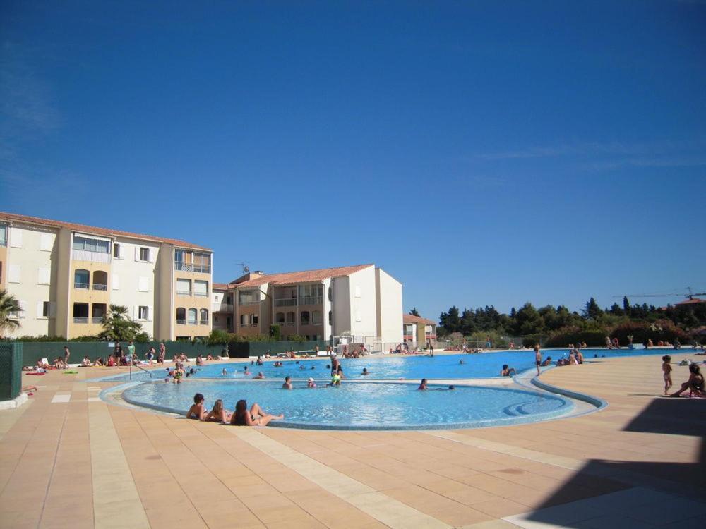Etoile D'azur T2, Dans Une Avec Piscine. Apartment Fréjus